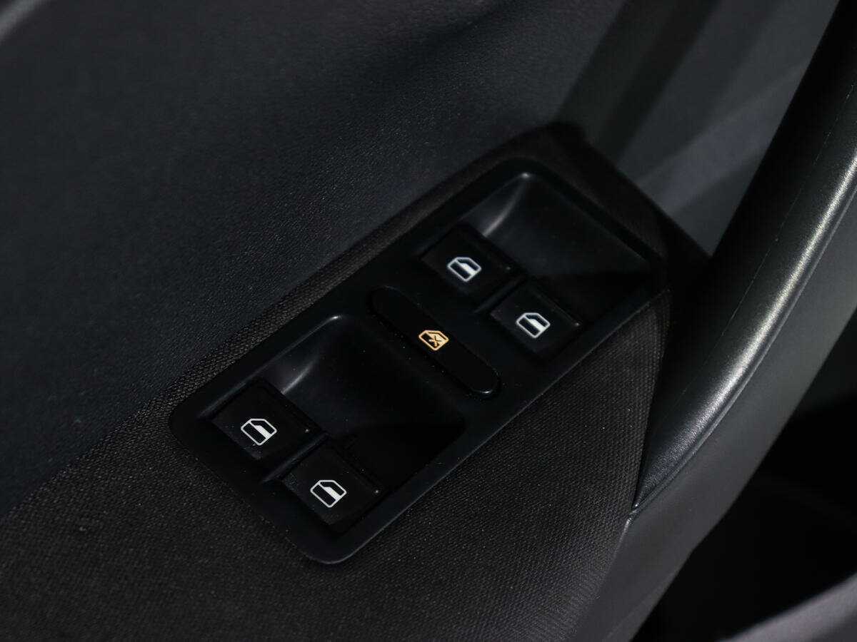 Купить Volkswagen Polo, 2014, 238 883 км, фото №15