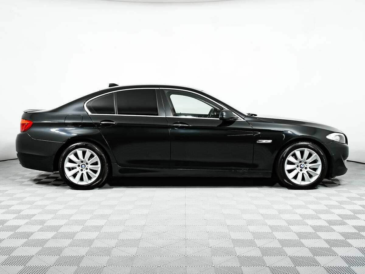Купить BMW 5 серии 530d xDrive, 2013, 119 443 км, фото №4