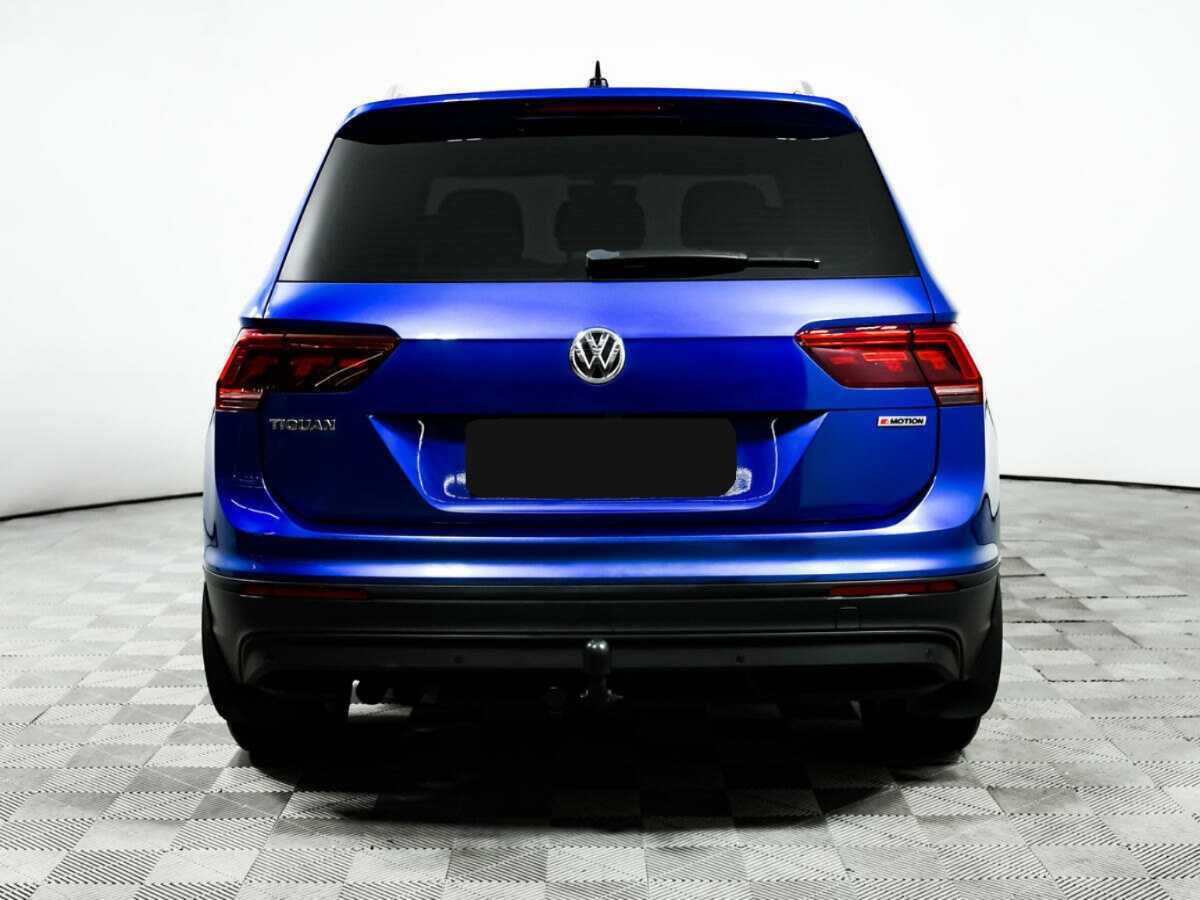 Купить Volkswagen Tiguan, 2018, 127 300 км, фото №6