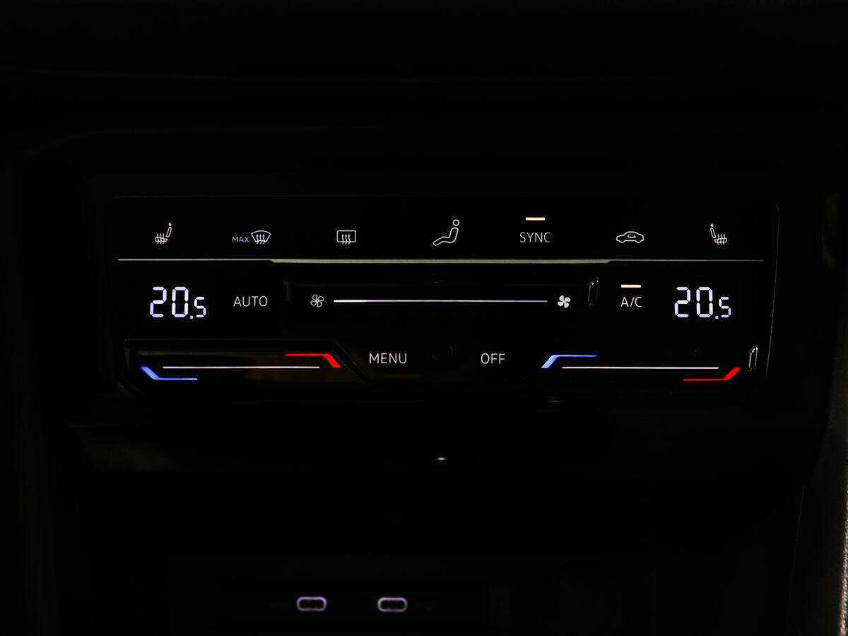 Купить Volkswagen Tiguan, 2021, 72 990 км, фото №16