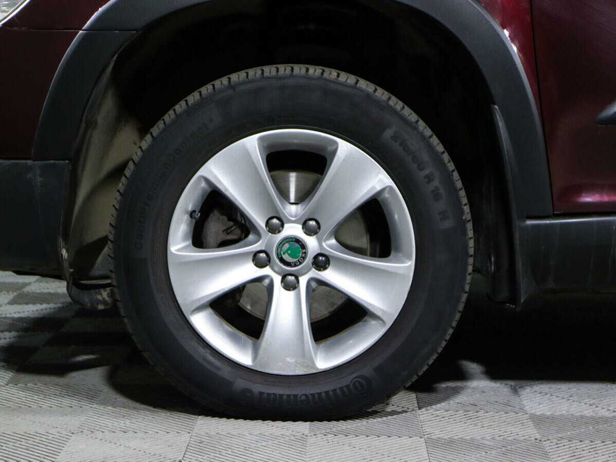 Купить Skoda Yeti, 2012, 212 611 км, фото №12