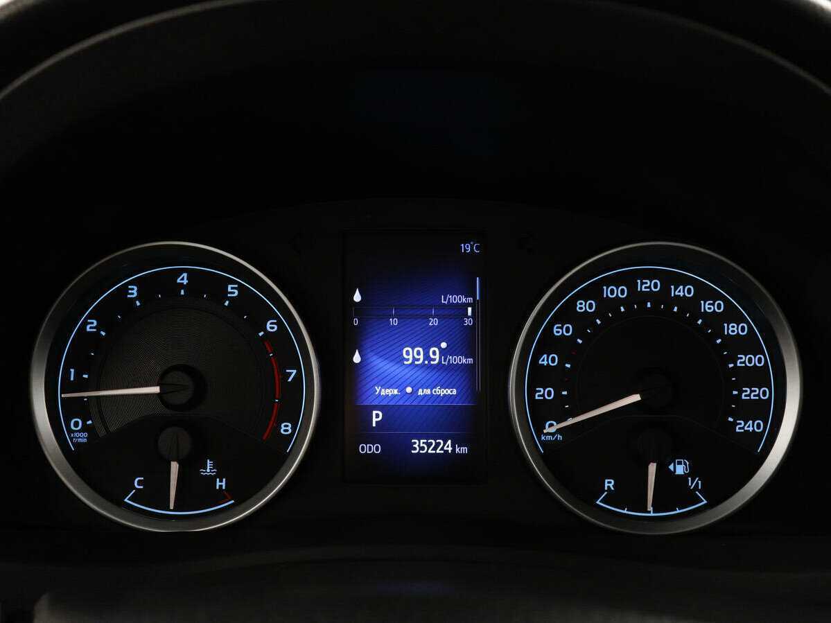 Купить Toyota Corolla, 2017, 35 222 км, фото №11