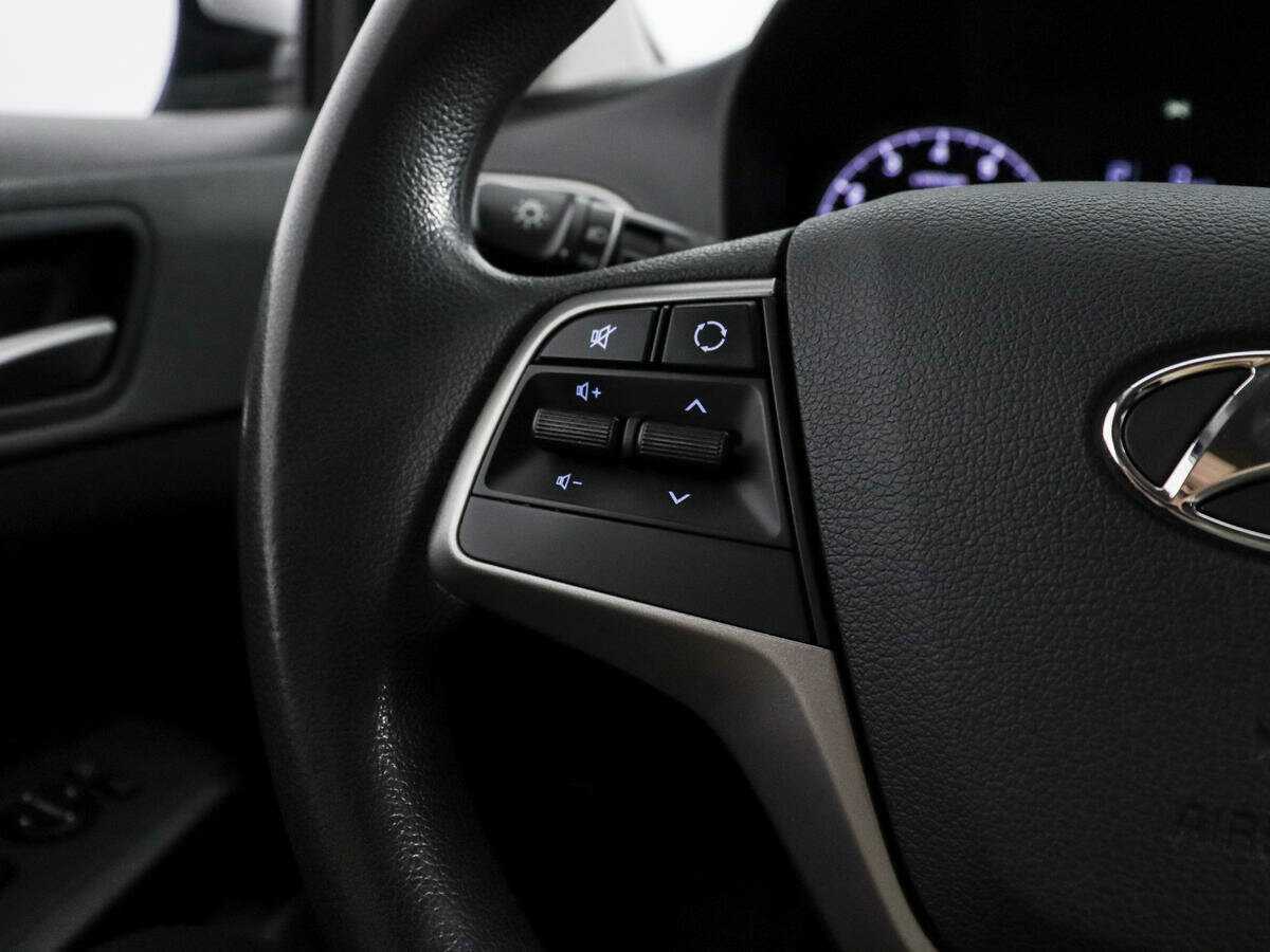 Купить Hyundai Solaris, 2019, 160 454 км, фото №15