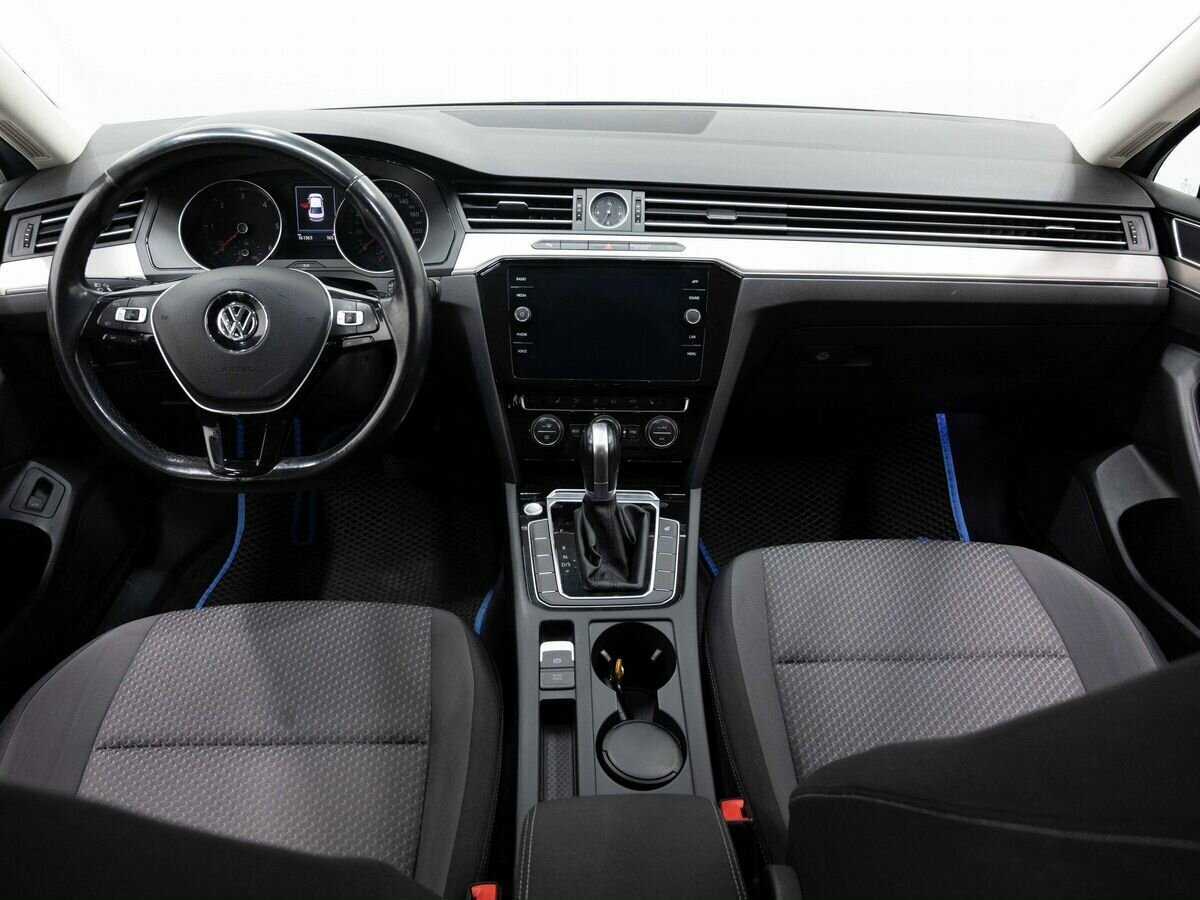 Купить Volkswagen Passat DSG6, 2017, 161 362 км, фото №14