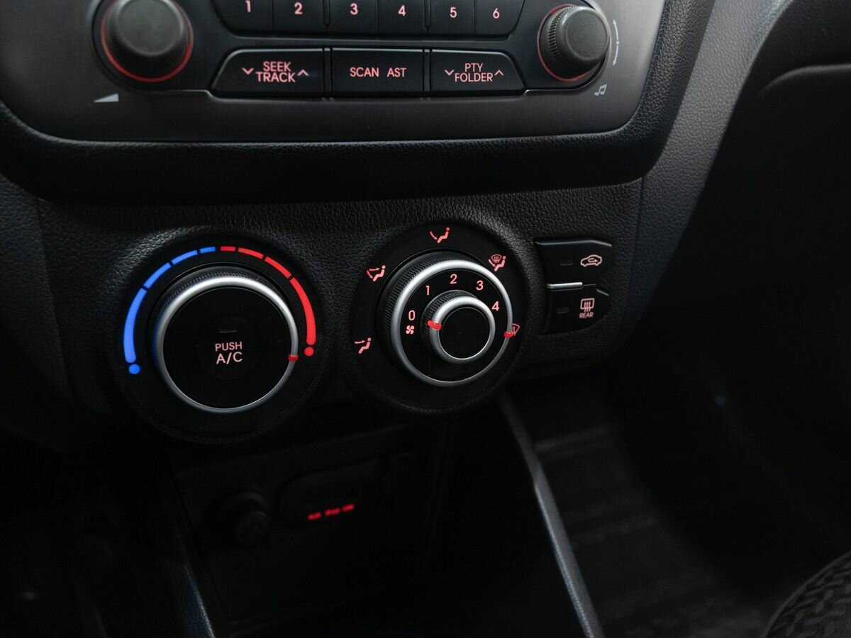 Купить Kia Rio 5-speed, 2012, 218 000 км, фото №16