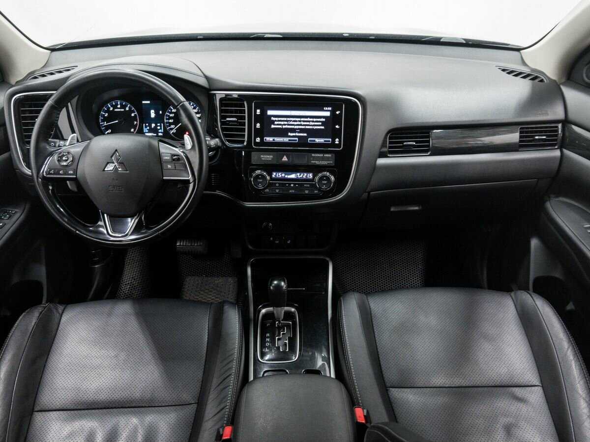 Купить Mitsubishi Outlander, 2017, 285 598 км, фото №10