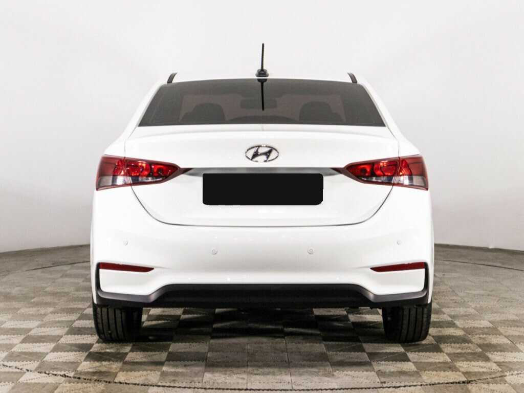 Купить Hyundai Solaris, 2017, 110 870 км, фото №6