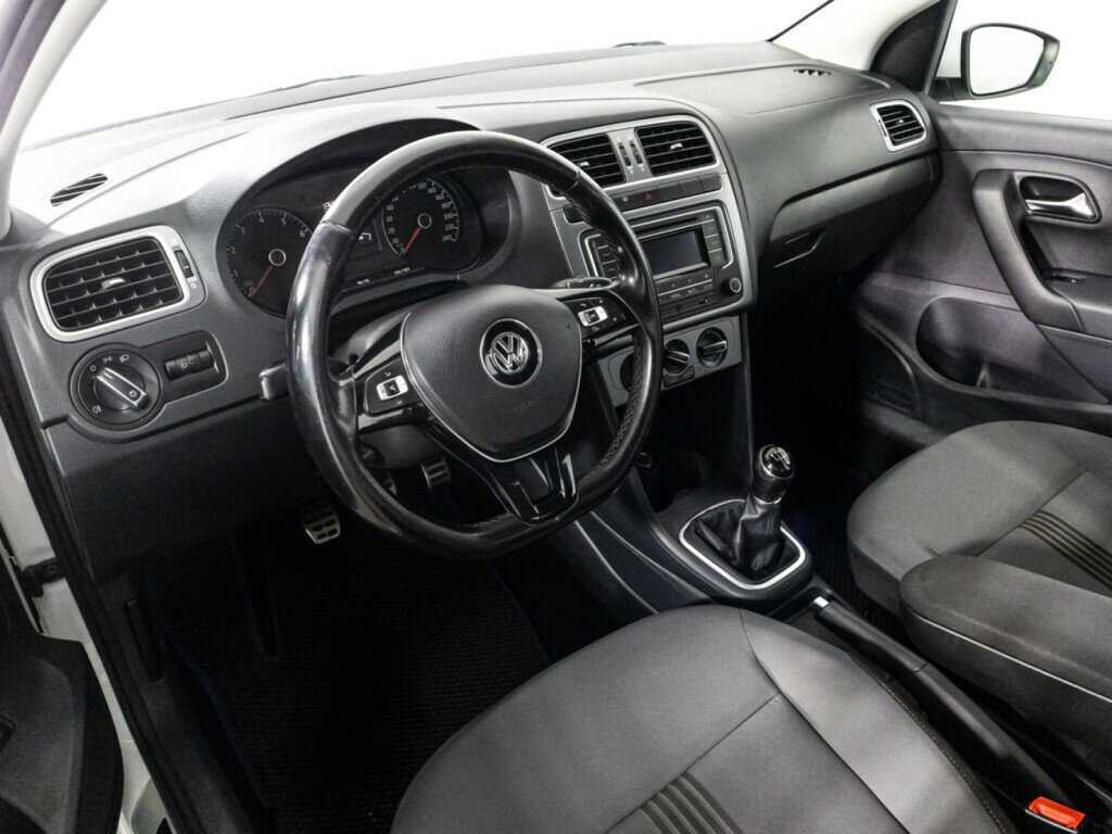 Купить Volkswagen Polo, 2016, 186 043 км, фото №11