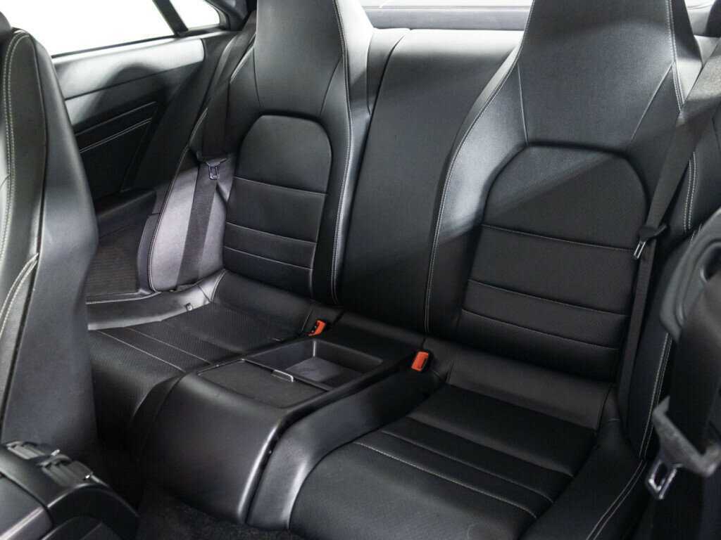 Купить Mercedes-Benz E-Класс 200, 2015, 120 300 км, фото №10