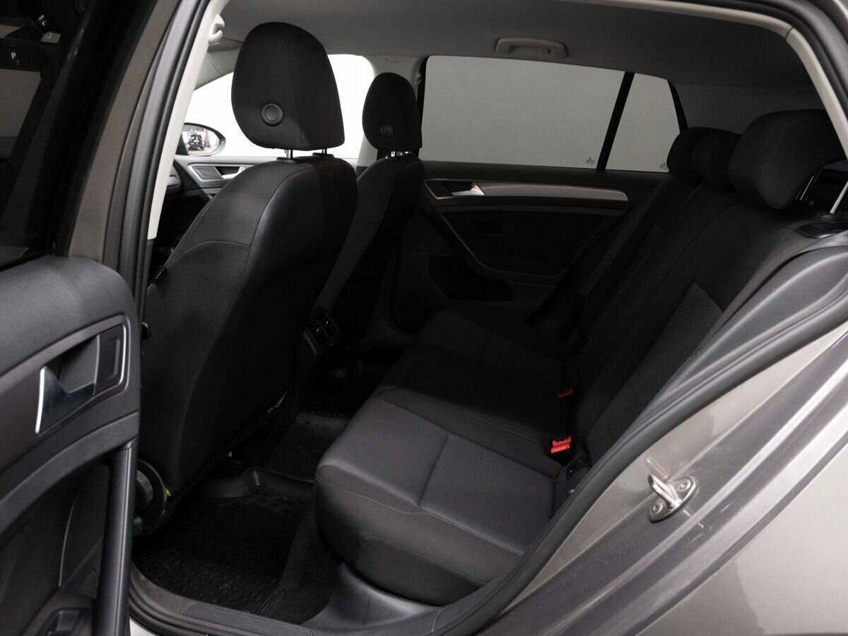 Купить Volkswagen Golf, 2013, 212 797 км, фото №11