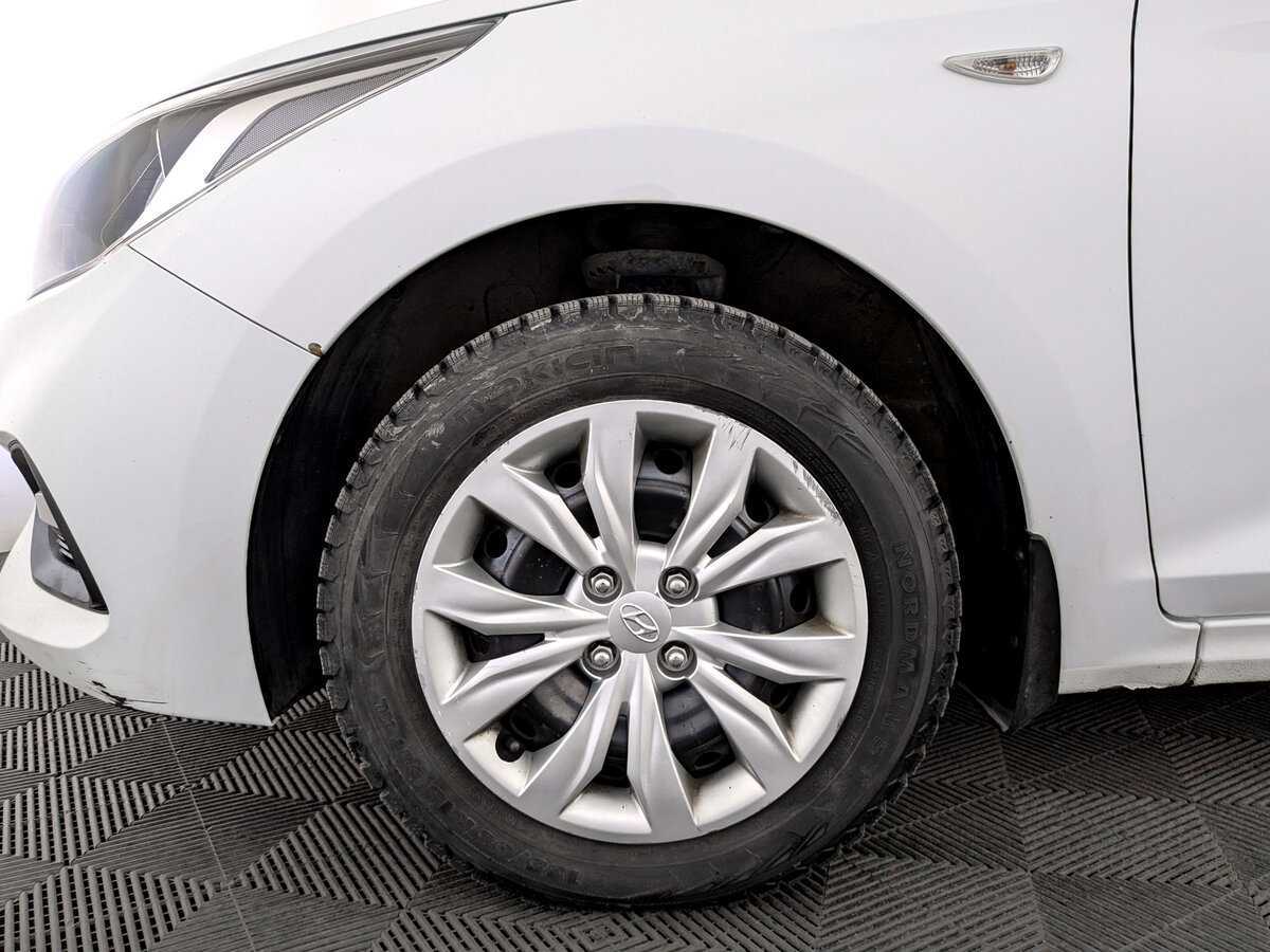 Купить Hyundai Solaris, 2019, 130 000 км, фото №18