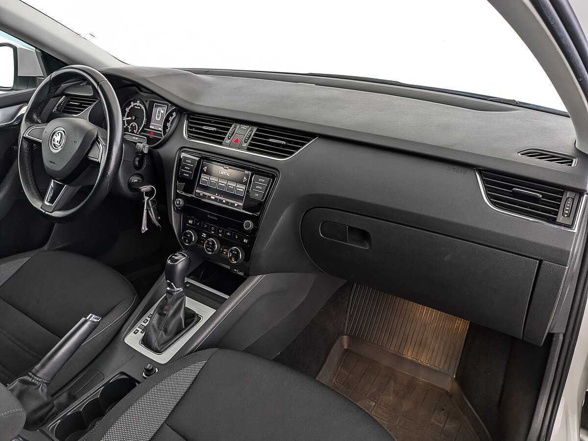 Купить Skoda Octavia, 2020, 81 534 км, фото №11