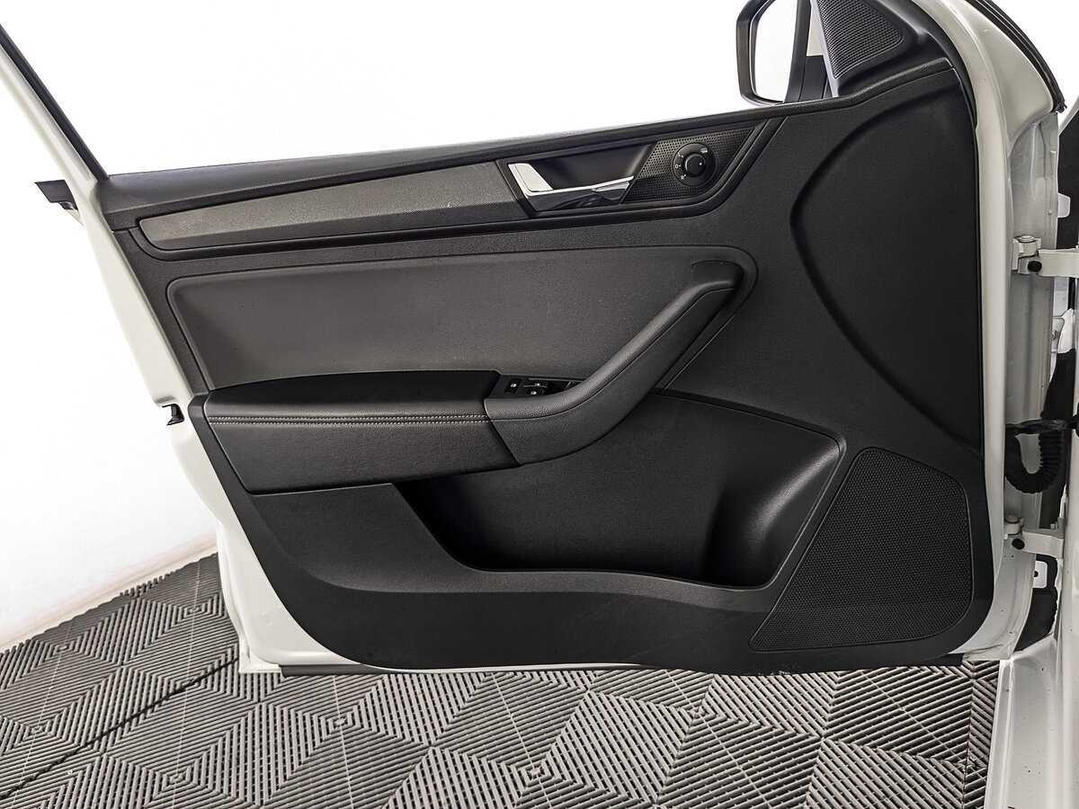 Купить Skoda Rapid, 2020, 194 120 км, фото №19