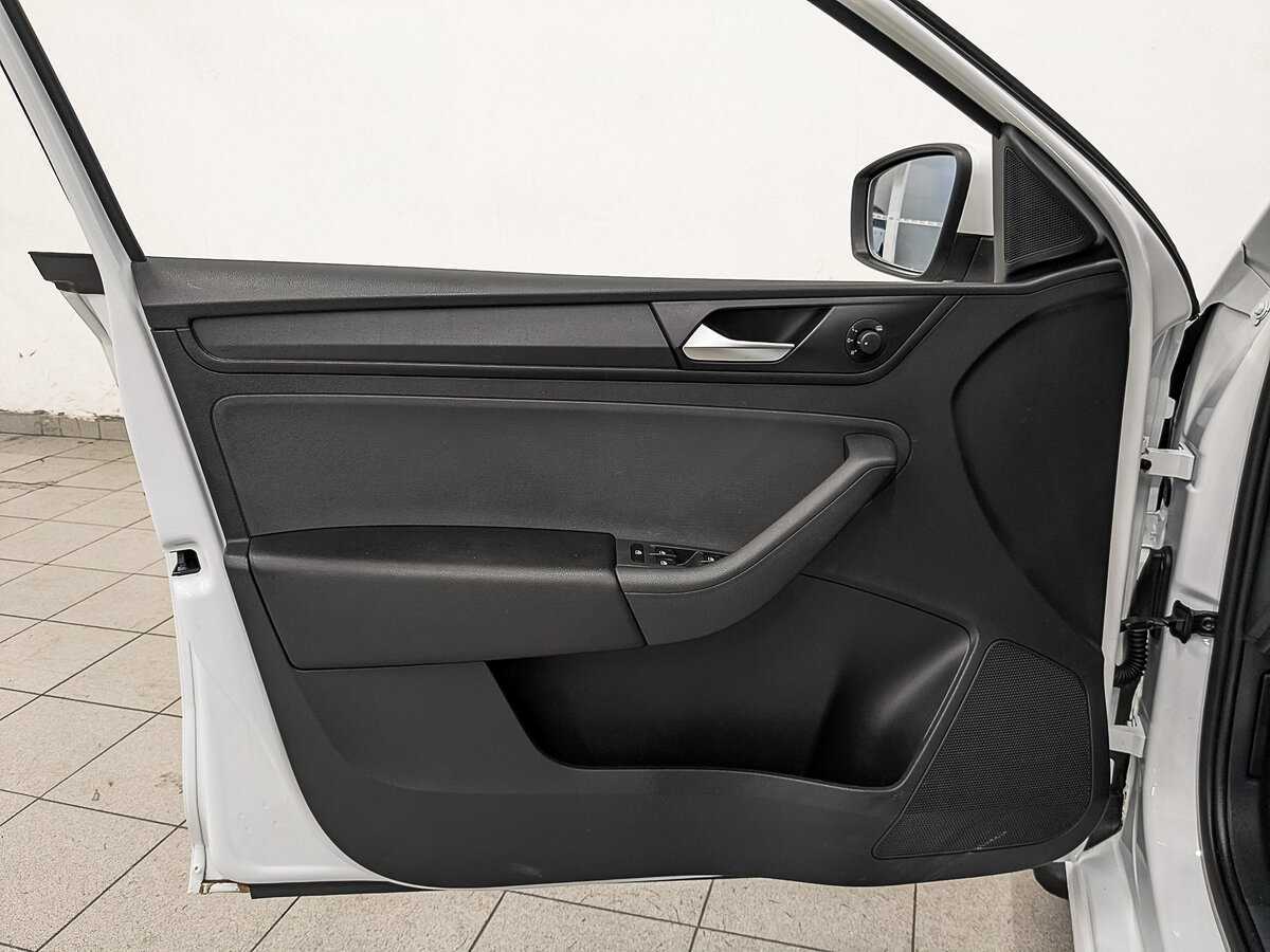 Купить Volkswagen Polo, 2020, 42 658 км, фото №19