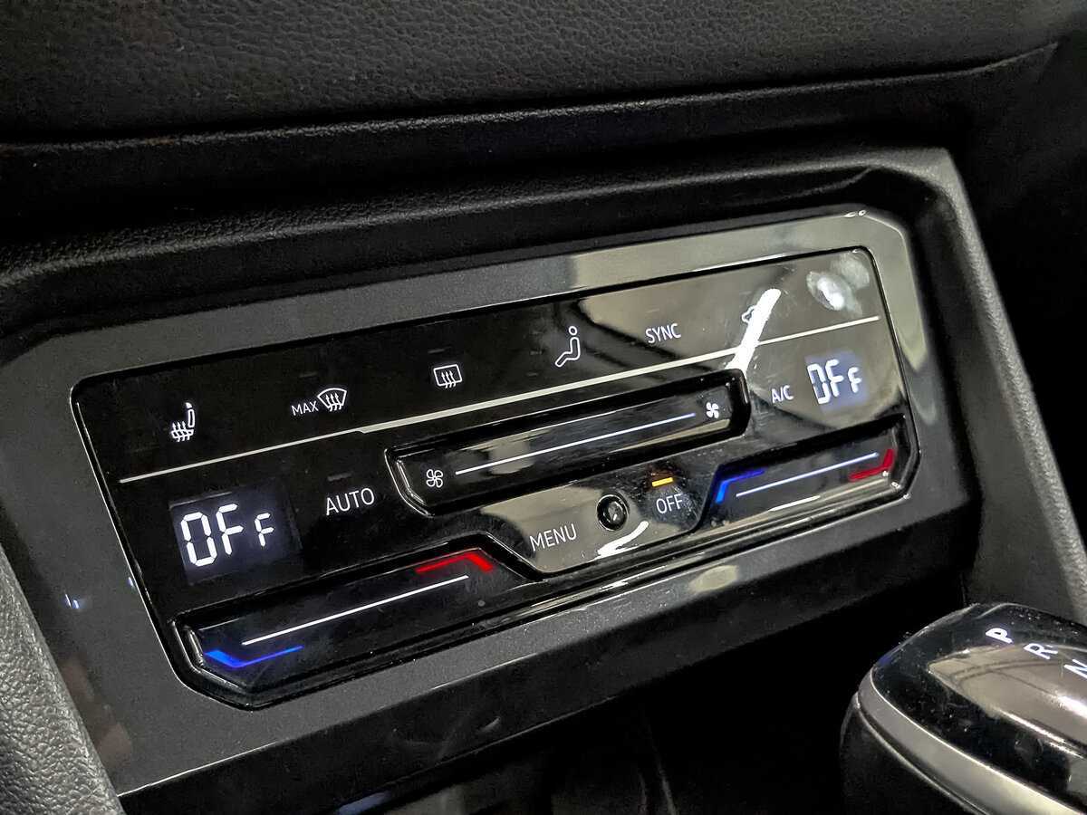 Купить Volkswagen Tiguan, 2021, 166 114 км, фото №18