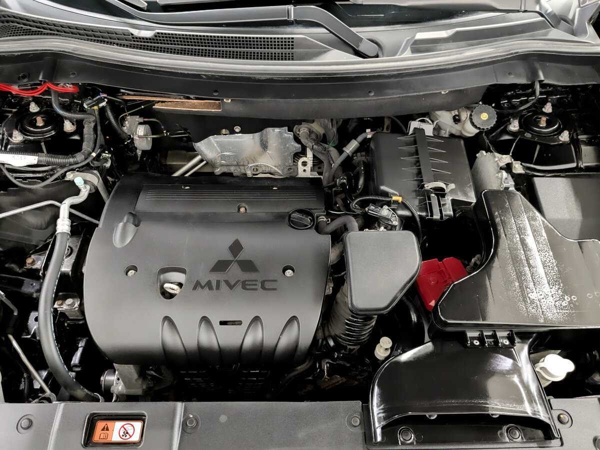 Купить Mitsubishi Outlander, 2018, 113 794 км, фото №9