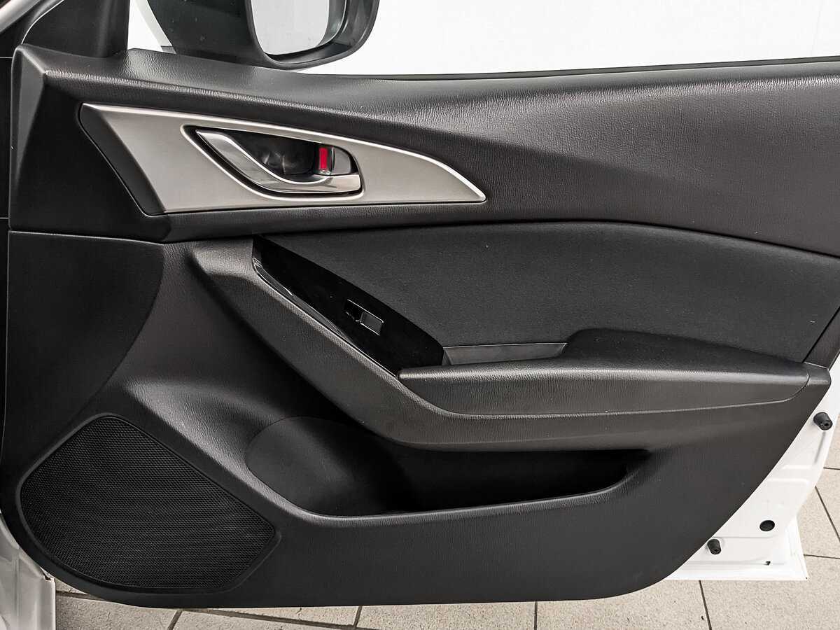 Купить Mazda 3, 2018, 133 358 км, фото №23