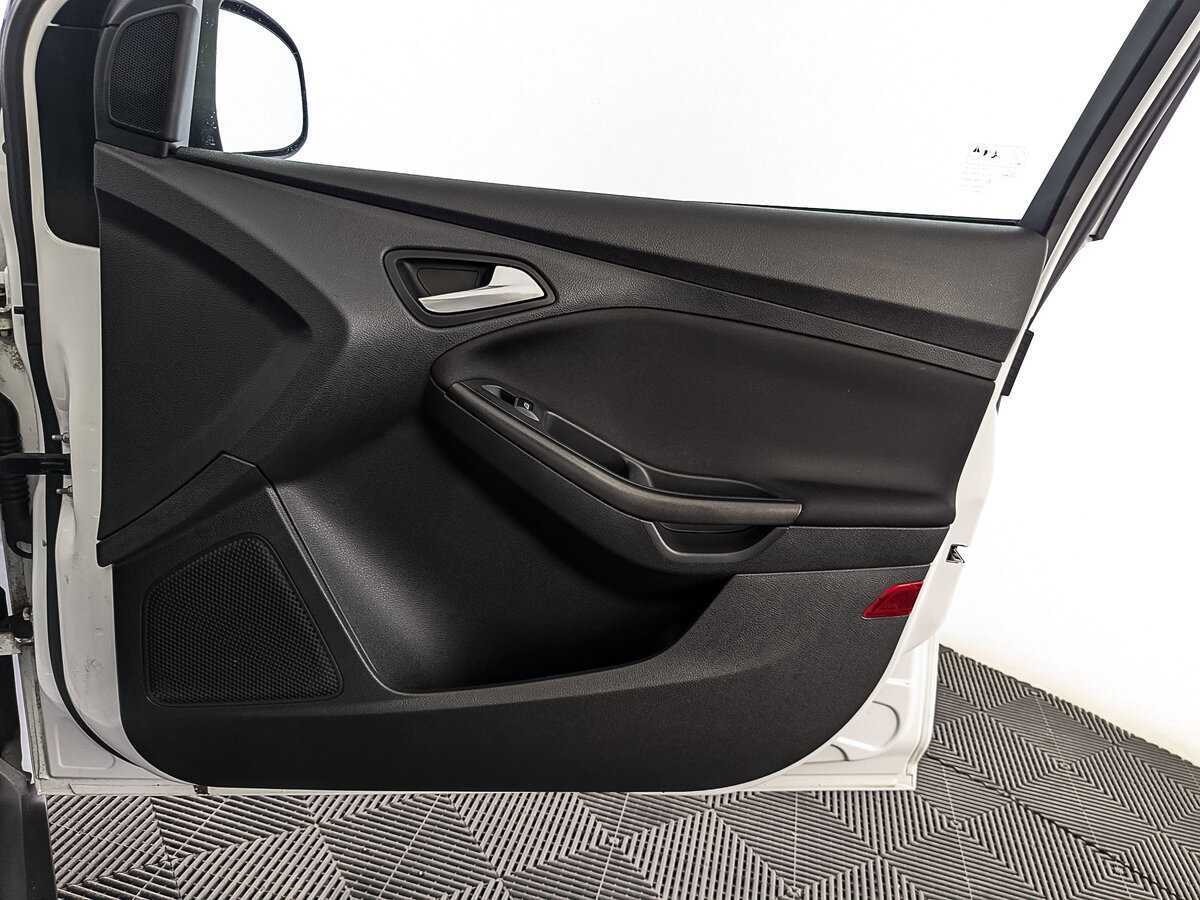 Купить Ford Focus, 2018, 120 252 км, фото №24