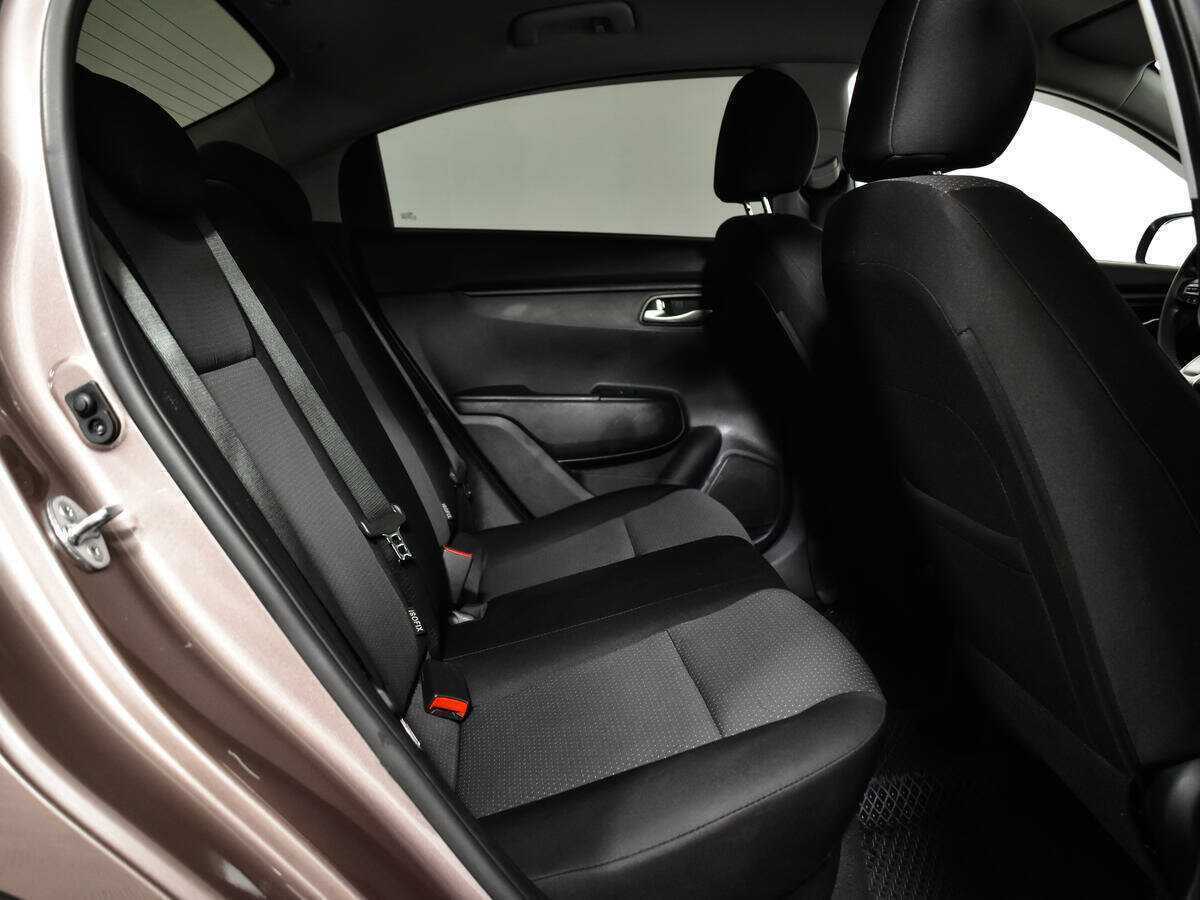 Купить Kia Rio, 2021, 80 415 км, фото №10