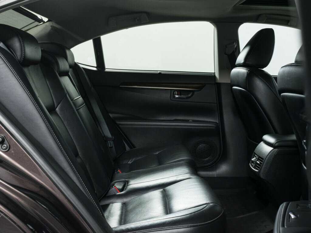 Купить Lexus ES 250, 2013, 151 030 км, фото №9