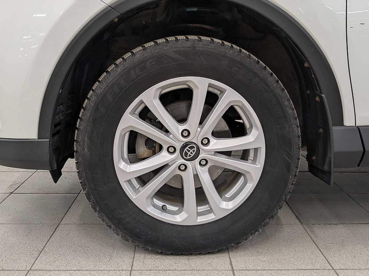 Купить Toyota RAV4, 2017, 143 581 км, фото №12