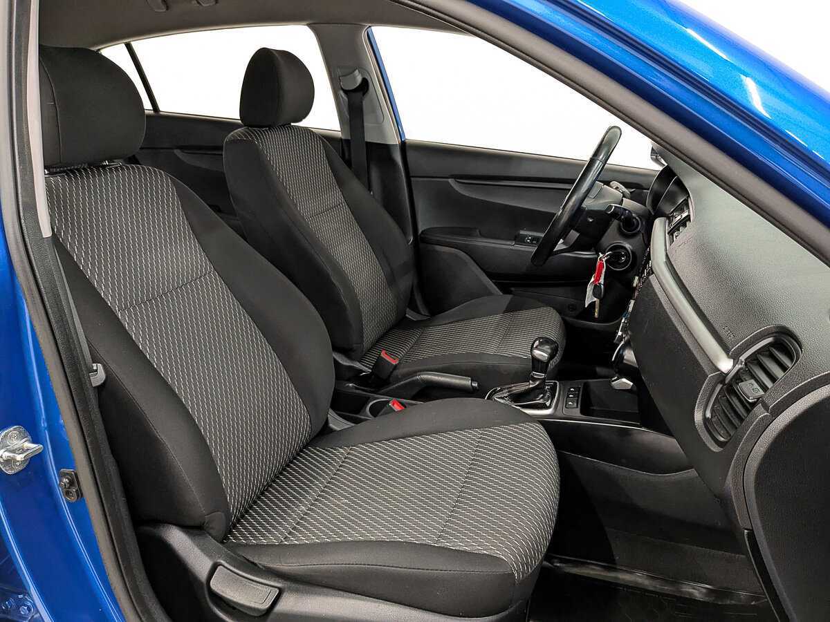 Купить Kia Rio X-Line, 2019, 177 890 км, фото №23