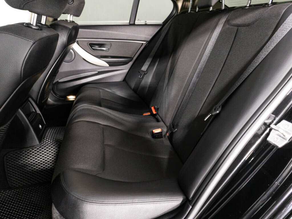 Купить BMW 3 серии 320i, 2016, 172 000 км, фото №10