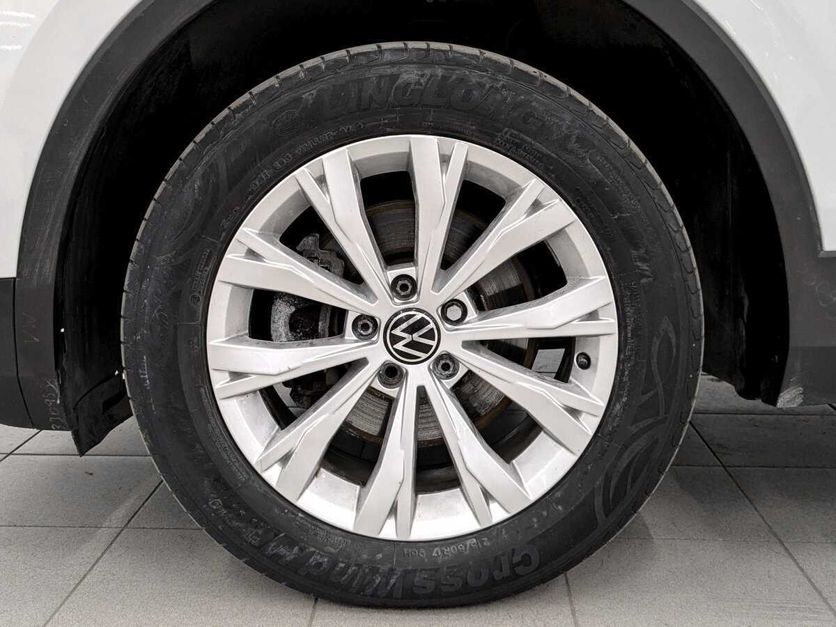Купить Volkswagen Tiguan, 2021, 125 676 км, фото №18