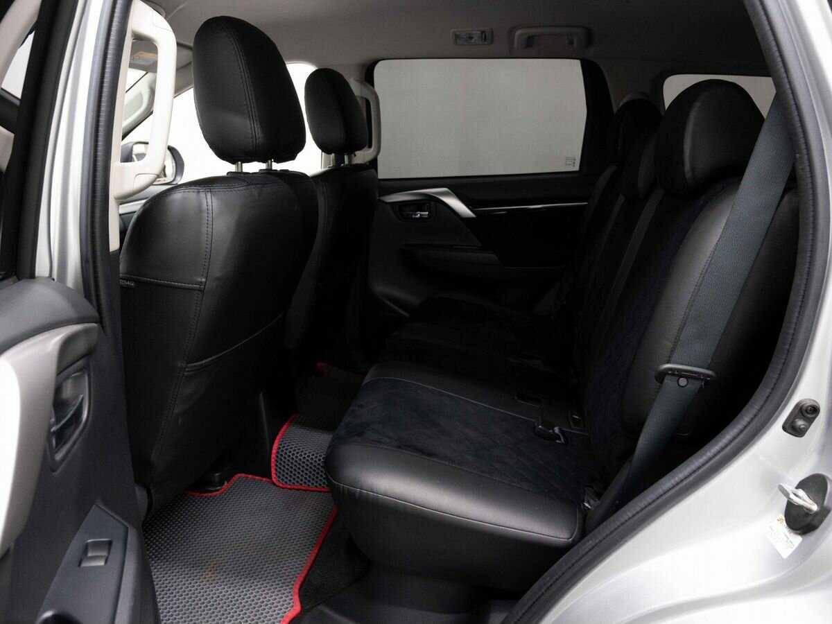 Купить Mitsubishi Pajero Sport, 2017, 111 378 км, фото №10