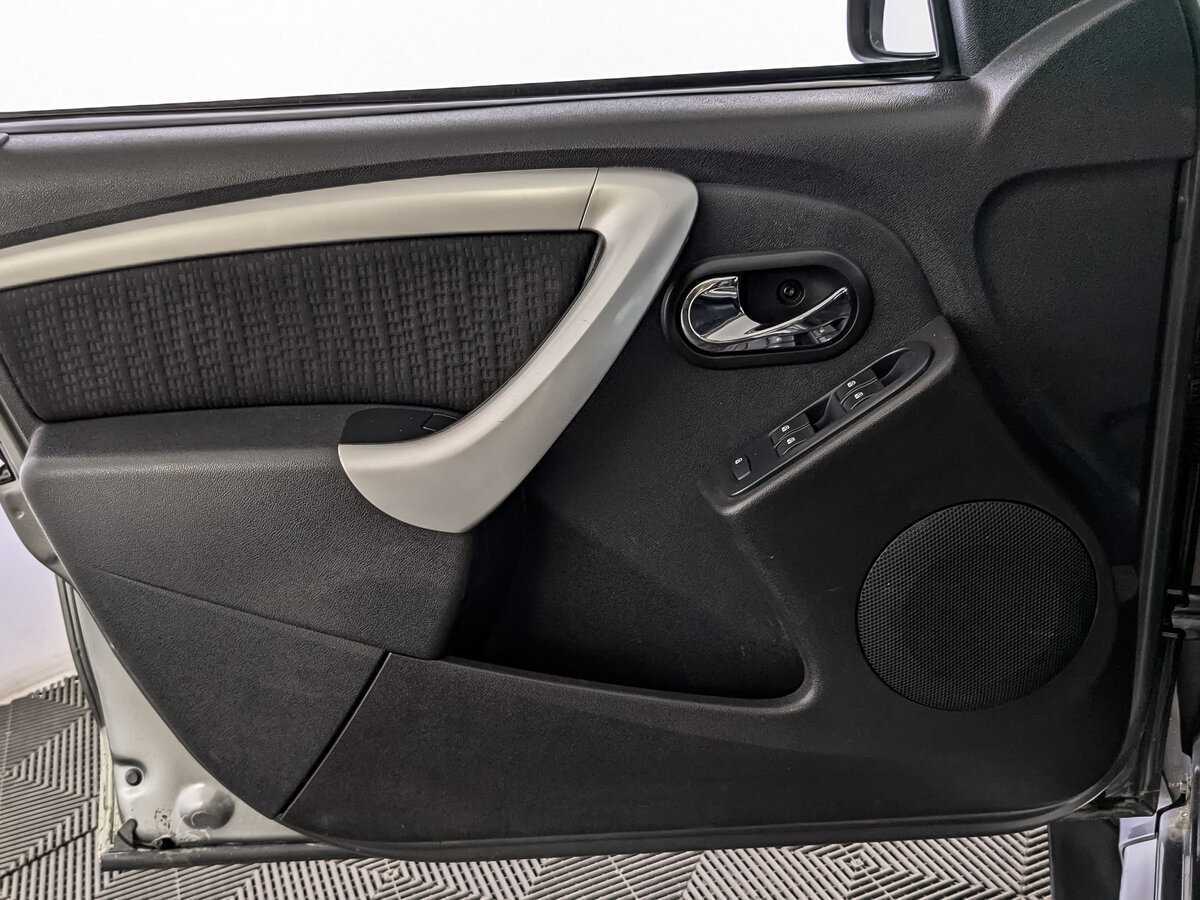 Купить Nissan Terrano, 2015, 132 210 км, фото №17