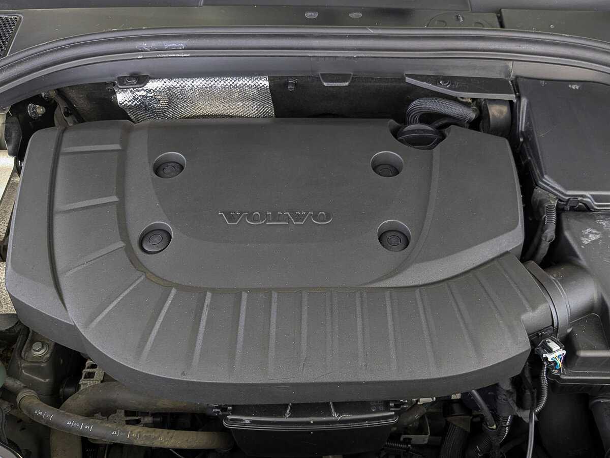 Купить Volvo XC60, 2017, 121 953 км, фото №9