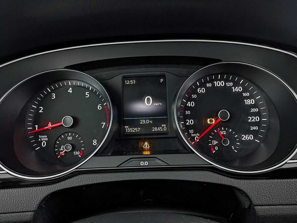 Купить Volkswagen Passat, 2016, 135 253 км, фото №13