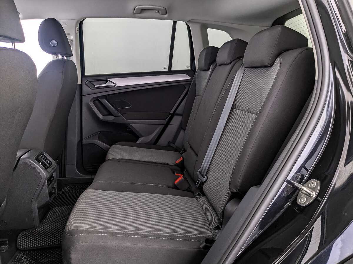Купить Volkswagen Tiguan, 2021, 131 728 км, фото №12