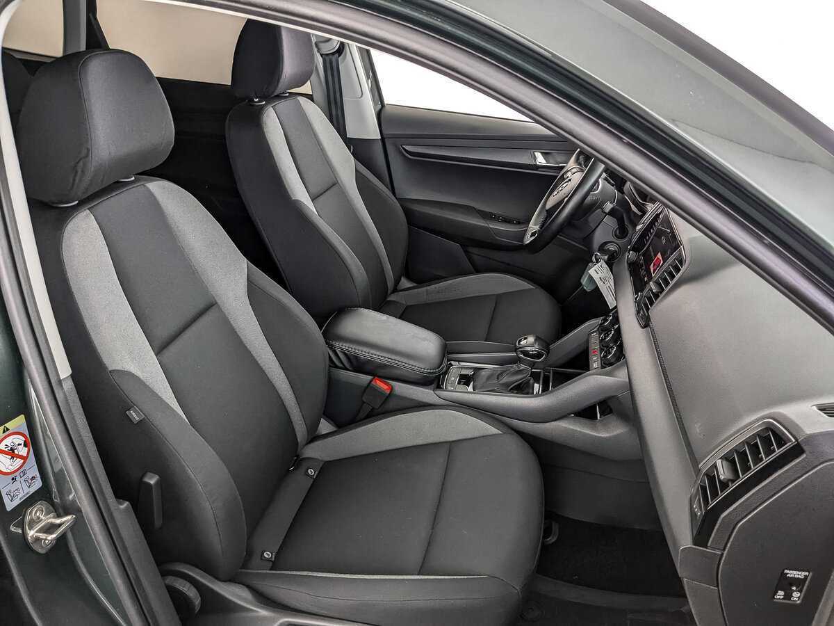 Купить Skoda Karoq, 2021, 86 574 км, фото №23