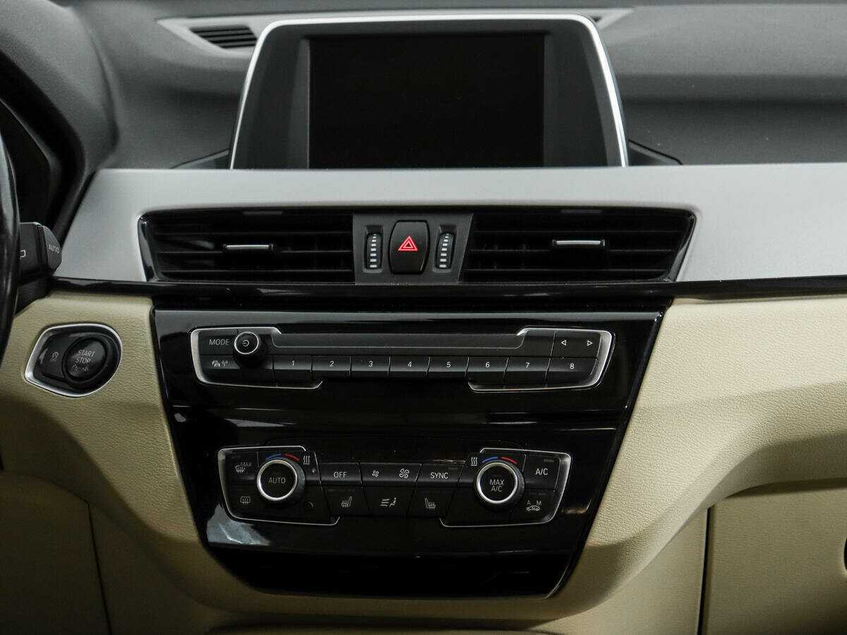 Купить BMW X1 18d xDrive, 2017, 178 263 км, фото №11