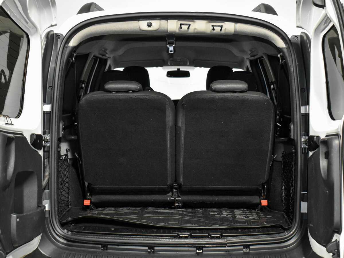 Купить Lada (ВАЗ) Largus Cross, 2021, 95 000 км, фото №15