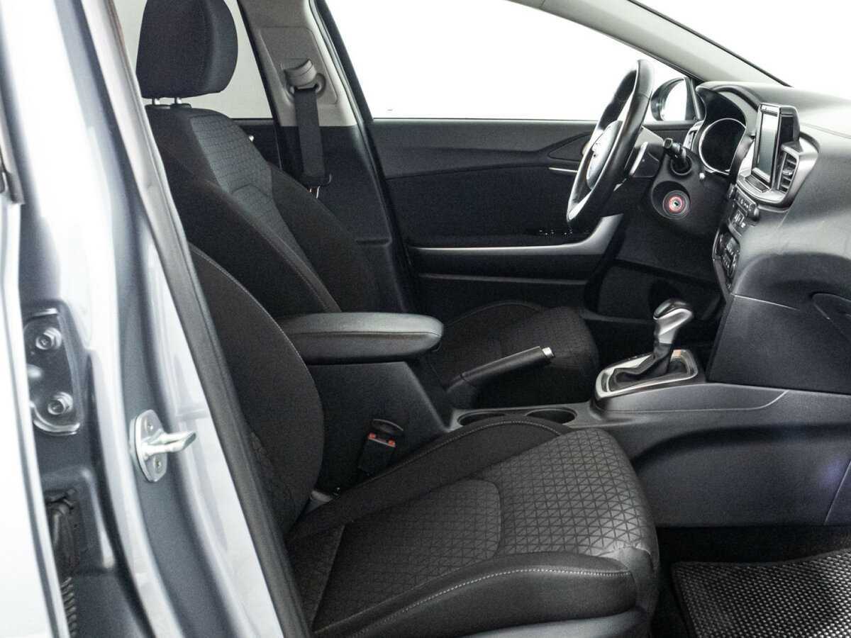 Купить Kia Ceed, 2020, 94 360 км, фото №17