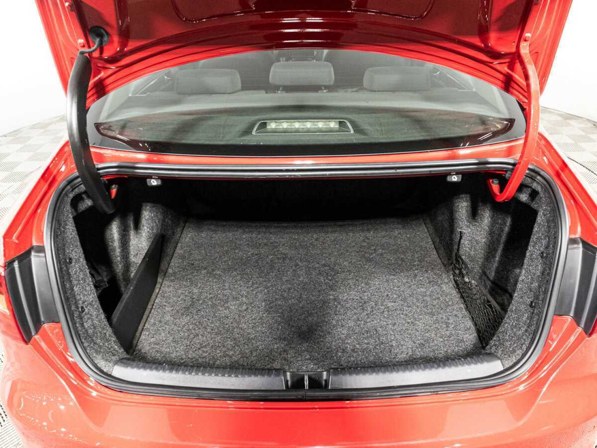 Купить Volkswagen Jetta, 2012, 198 799 км, фото №15