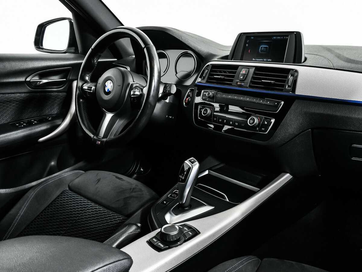 Купить BMW 1 серии 118i, 2018, 116 927 км, фото №9