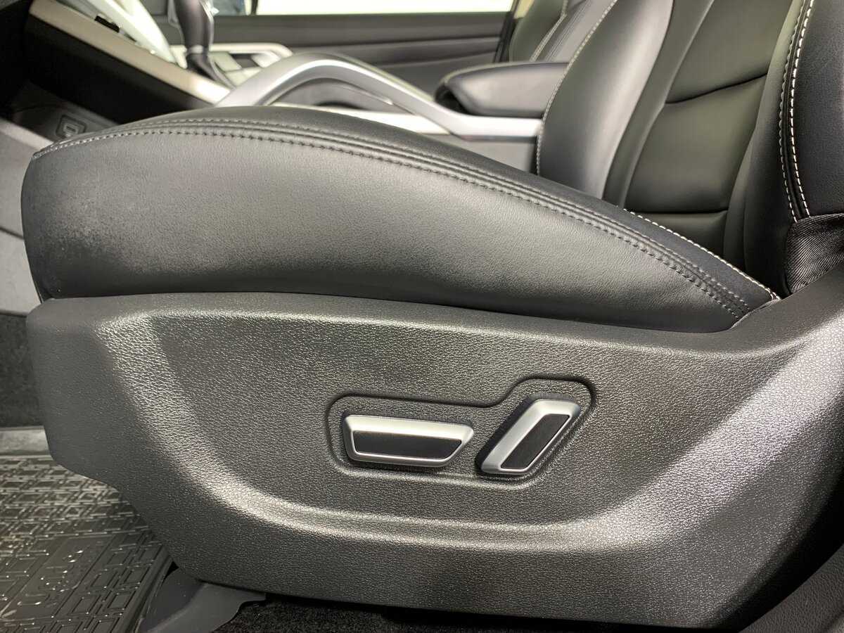 Купить Geely Atlas, 2021, 42 963 км, фото №17