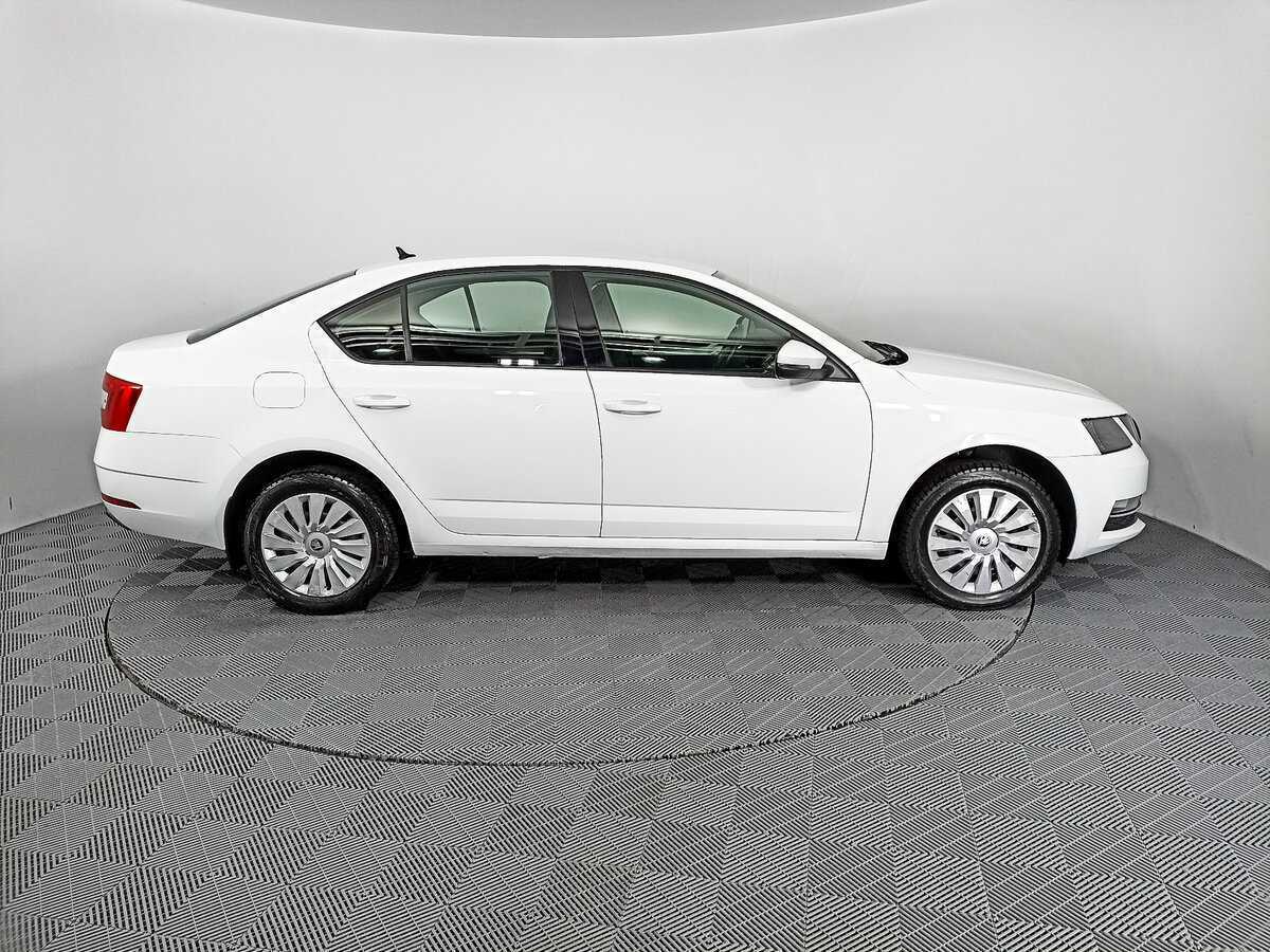 Купить Skoda Octavia, 2020, 108 120 км, фото №4