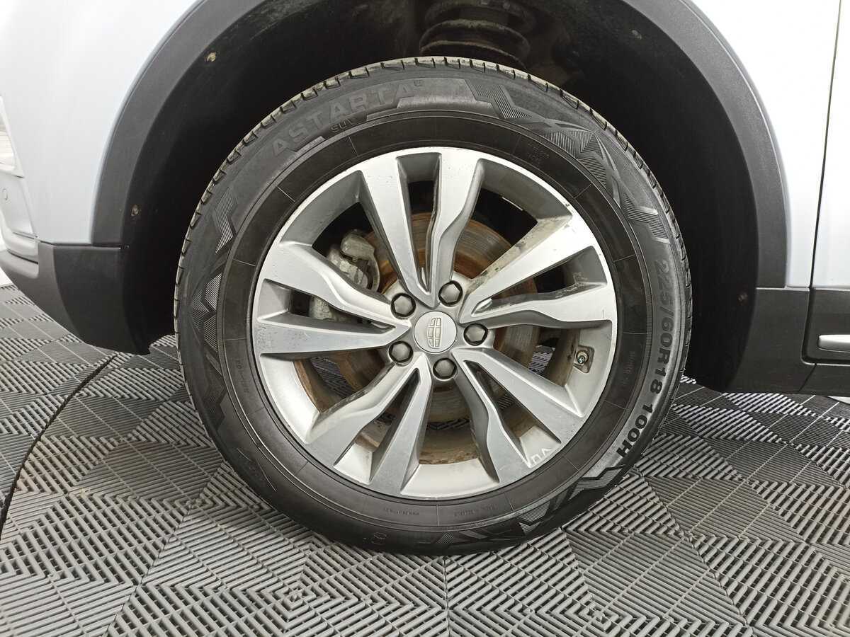 Купить Geely Atlas, 2018, 67 316 км, фото №18