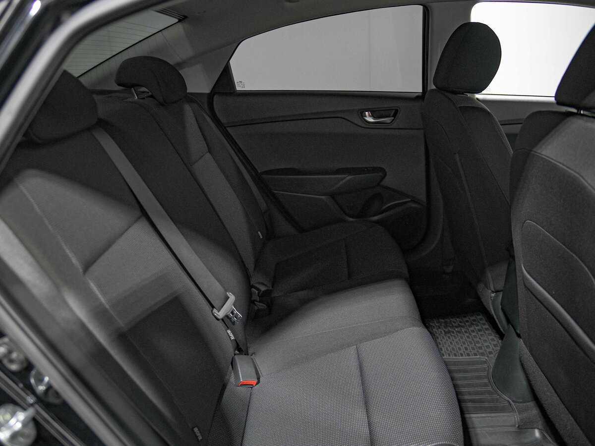 Купить Hyundai Solaris, 2021, 45 059 км, фото №13