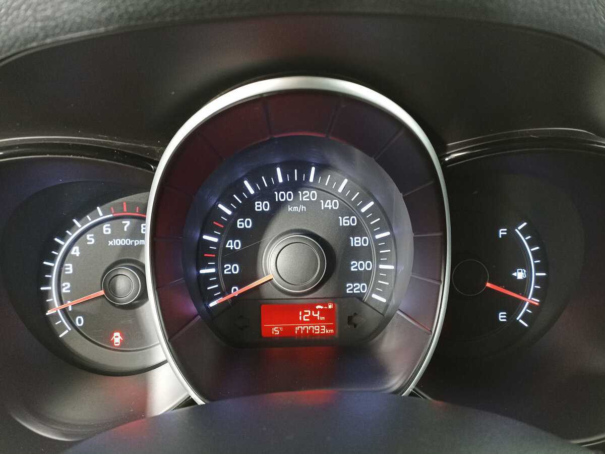 Купить Kia Rio, 2016, 177 792 км, фото №13