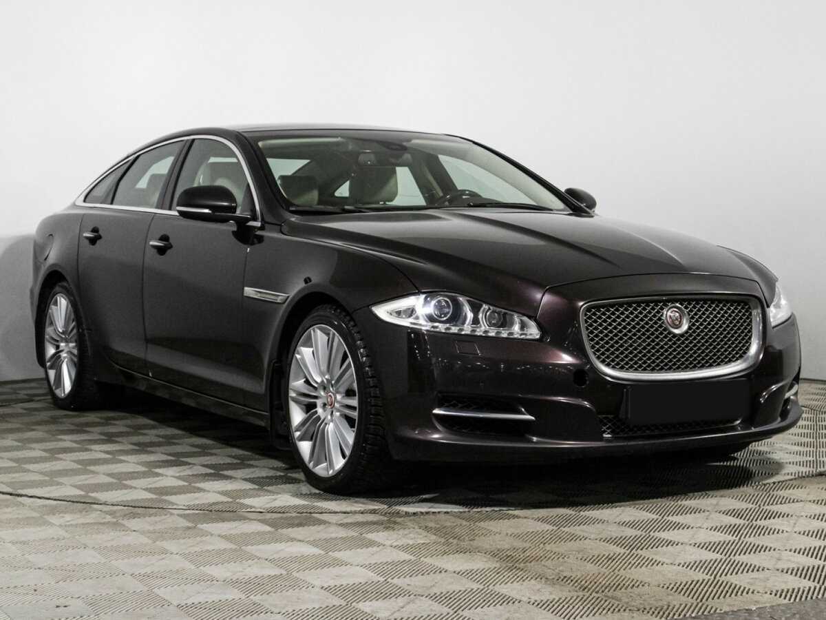 Jaguar XJ