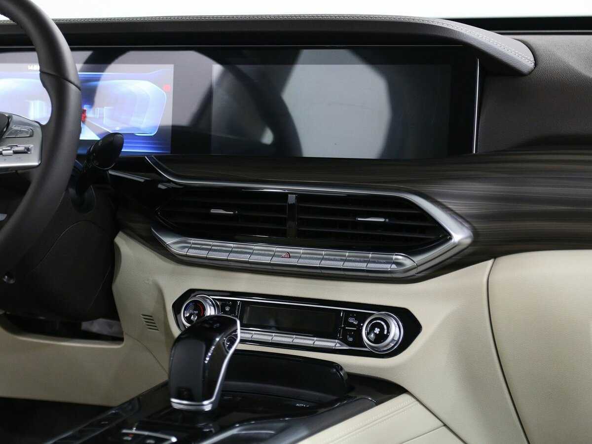 Купить FAW Bestune T77, 2023, 104 км, фото №13