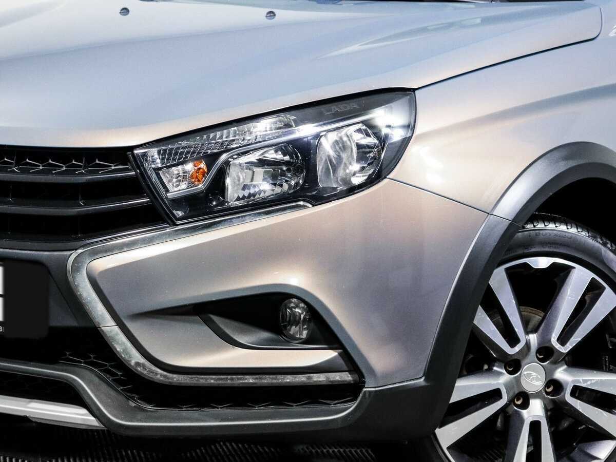 Купить Lada (ВАЗ) Vesta SW Cross, 2018, 74 551 км, фото №17