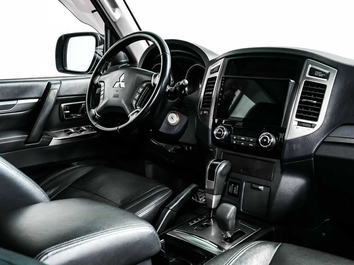 Купить Mitsubishi Pajero, 2015, 104 689 км, фото №9