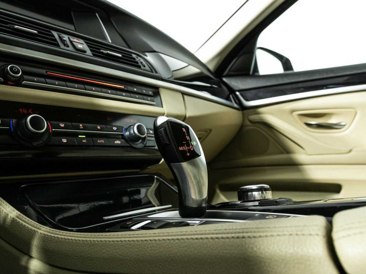 Купить BMW 5 серии 520i, 2014, 132 433 км, фото №19