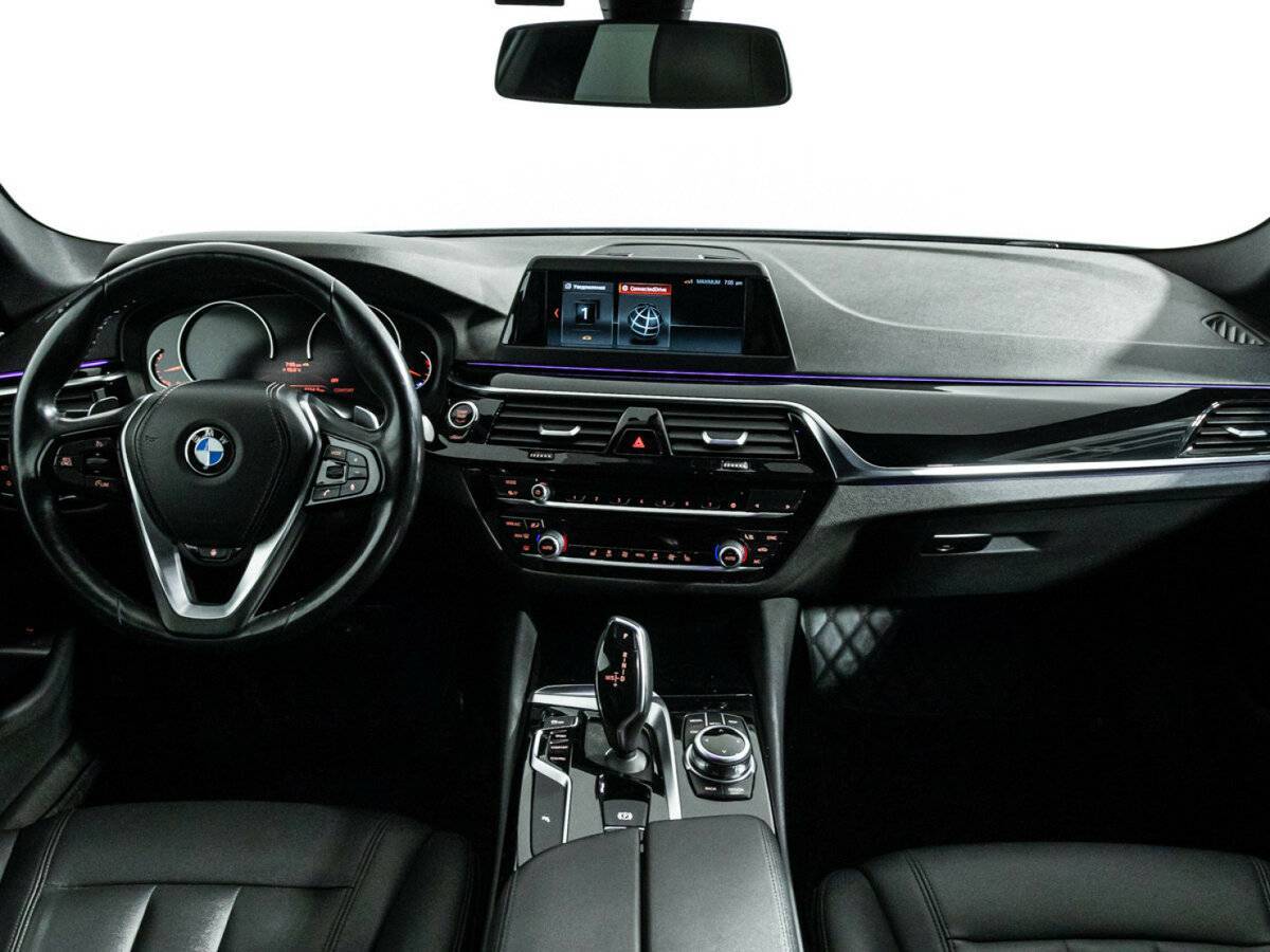Купить BMW 5 серии 520i, 2017, 122 200 км, фото №13
